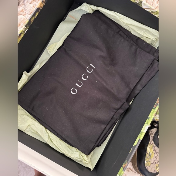 Gucci mens sneaker size Gucci 12. Great condition classic style - Picture 8 of 10